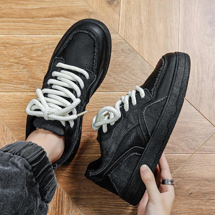 FURMO - “Rugged Court” Sneaker