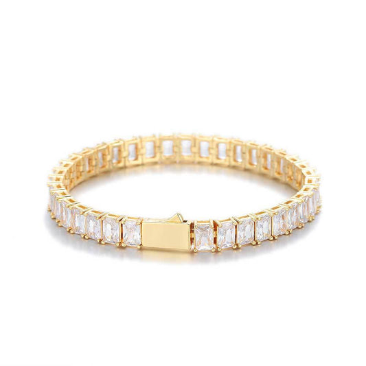 ✨ FURMO - “Diamond Cut” Iced Bracelet – Gold Edition