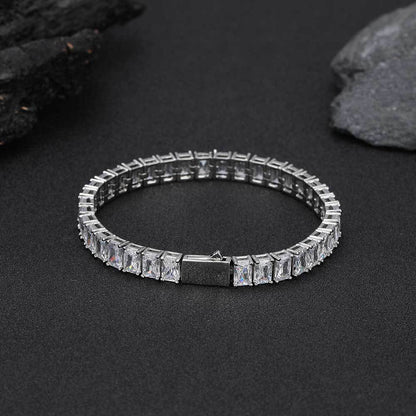 💎 FURMO - “Diamond Cut” Iced Bracelet